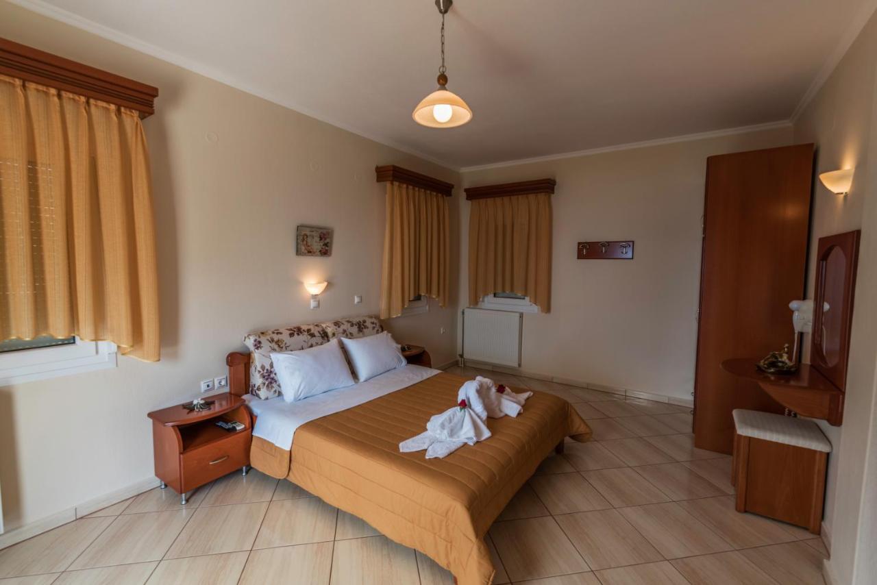 Anna Apartments Chrysi Ammoudia Exterior foto