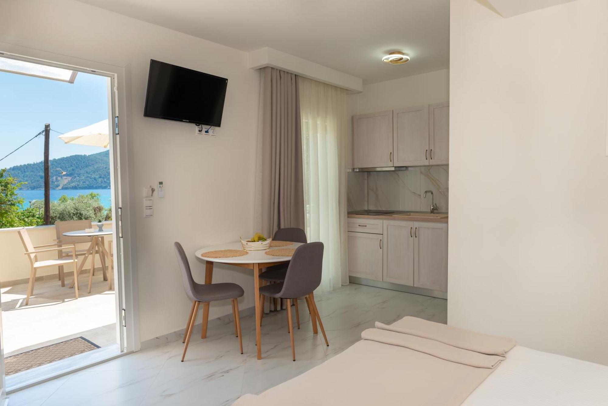 Anna Apartments Chrysi Ammoudia Exterior foto